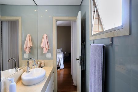 Apartamento para alugar com 155m², 3 quartos e 2 vagasBanheiro da Suíte