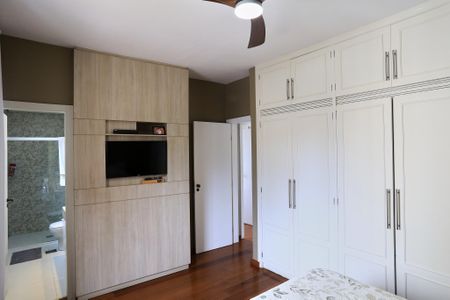 Apartamento para alugar com 155m², 3 quartos e 2 vagasSuíte