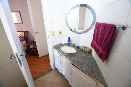 Apartamento à venda com 88m², 2 quartos e 1 vagaBanheiro Suíte