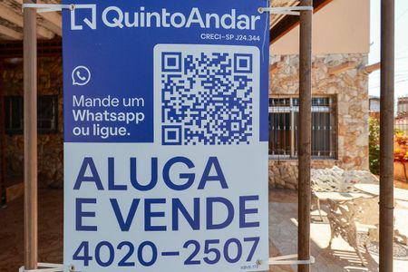 Casa à venda com 200m², 3 quartos e 3 vagasPlaquinha