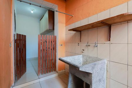 Casa à venda com 200m², 3 quartos e 3 vagasÁrea de serviço