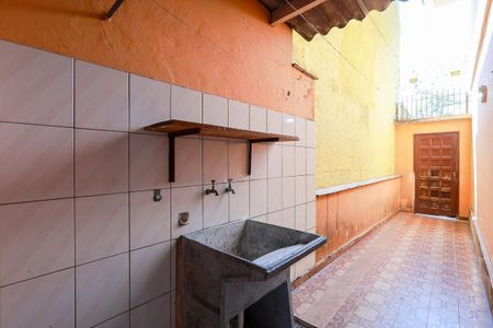 Casa à venda com 200m², 3 quartos e 3 vagasÁrea de serviço