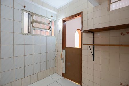 Casa à venda com 200m², 3 quartos e 3 vagasQuarto de serviço