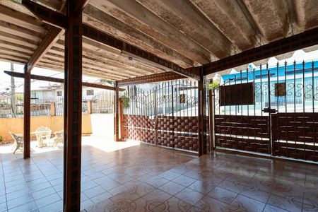 Casa à venda com 200m², 3 quartos e 3 vagasGaragem