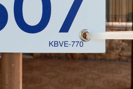 Casa à venda com 200m², 3 quartos e 3 vagasKBVE-770