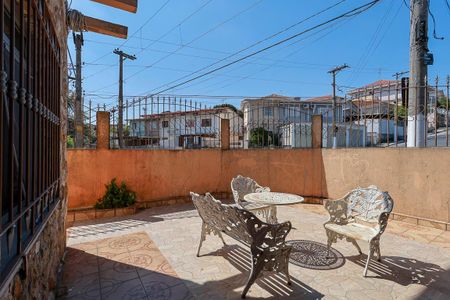 Casa à venda com 200m², 3 quartos e 3 vagasQuintal e jardim