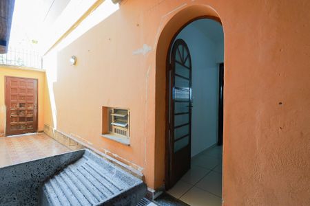 Casa à venda com 200m², 3 quartos e 3 vagasÁrea de serviço