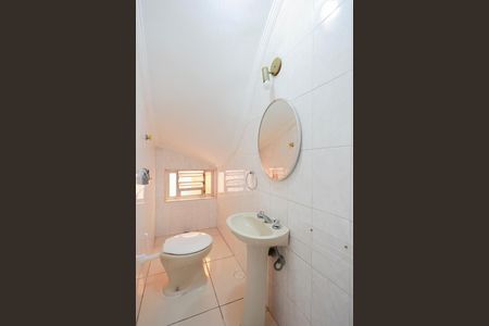 Casa à venda com 200m², 3 quartos e 3 vagasLavabo