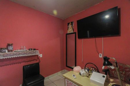 Casa à venda com 3 quartos, 100m² em Jardim Adutora, São Paulo