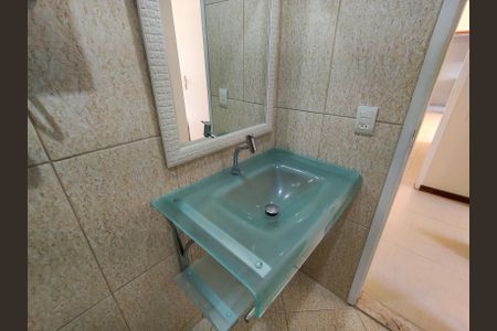 Apartamento à venda com 68m², 2 quartos e 1 vagaBanheiro Corredor