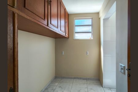 Apartamento à venda com 68m², 2 quartos e 1 vagaQuarto de Serviço