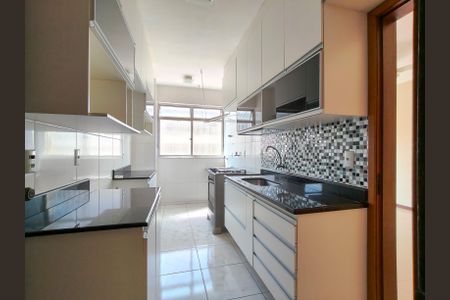 Apartamento à venda com 68m², 2 quartos e 1 vagaCozinha e Área de Serviço