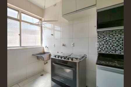 Apartamento à venda com 68m², 2 quartos e 1 vagaCozinha e Área de Serviço