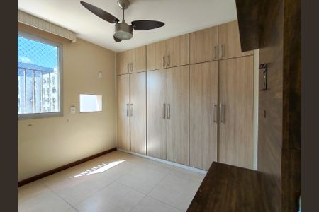 Apartamento à venda com 68m², 2 quartos e 1 vagaQuarto 2