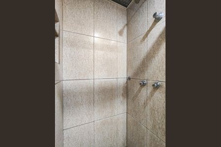 Apartamento à venda com 68m², 2 quartos e 1 vagaBanheiro Corredor