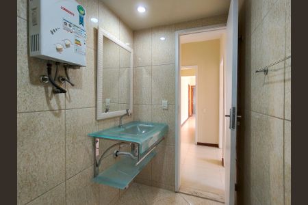 Apartamento à venda com 68m², 2 quartos e 1 vagaBanheiro Corredor