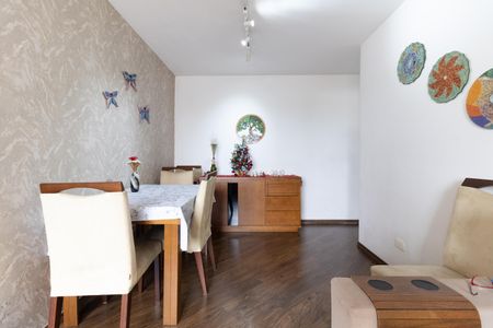 Sala de apartamento à venda com 2 quartos, 70m² em Vila das Merces, São Paulo