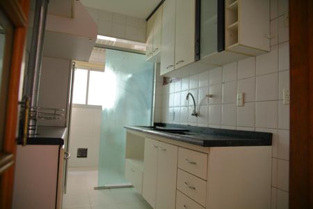 Apartamento à venda com 57m², 3 quartos e 1 vagaCozinha 