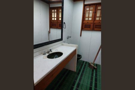 Casa à venda com 4 quartos, 370m² em Santo Antônio, Niterói