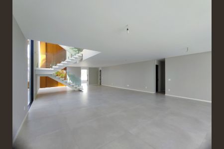 Sala 1 de casa de condomínio à venda com 6 quartos, 715m² em Barra da Tijuca, Rio de Janeiro