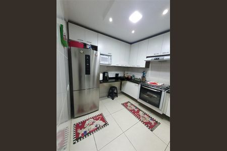 Casa à venda com 62m², 3 quartos e 1 vaga