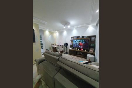 Casa à venda com 62m², 3 quartos e 1 vaga