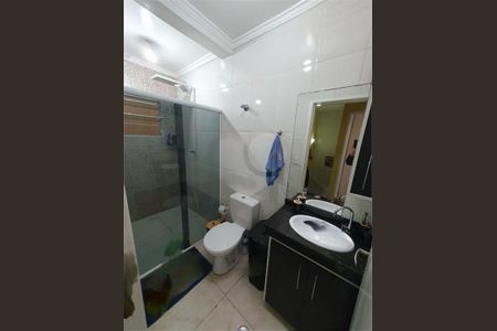 Casa à venda com 62m², 3 quartos e 1 vaga