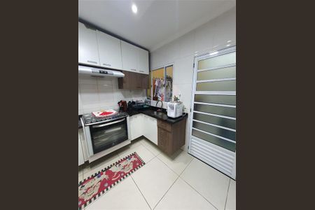 Casa à venda com 62m², 3 quartos e 1 vaga