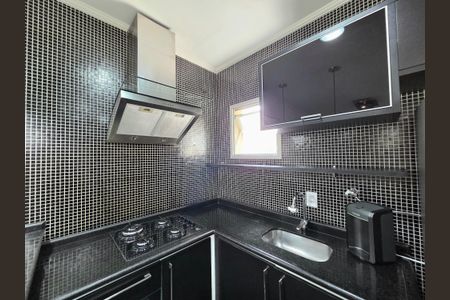 Apartamento para alugar com 80m², 2 quartos e 2 vagasCozinha