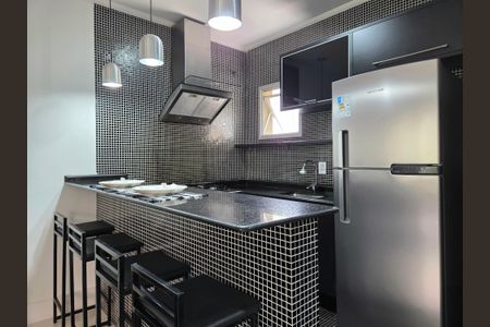 Apartamento para alugar com 80m², 2 quartos e 2 vagasCozinha