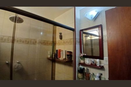 Apartamento à venda com 64m², 2 quartos e 1 vaga