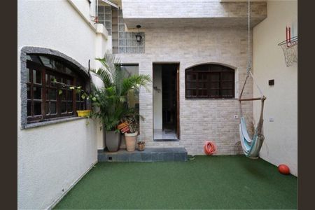 Casa à venda com 484m², 4 quartos e 5 vagas