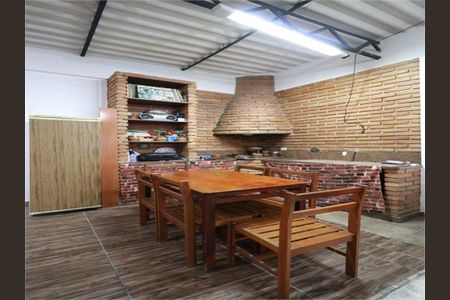 Casa à venda com 4 quartos, 484m² em Jardim Utinga, Santo André