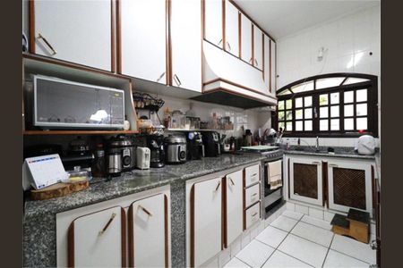 Casa à venda com 484m², 4 quartos e 5 vagas