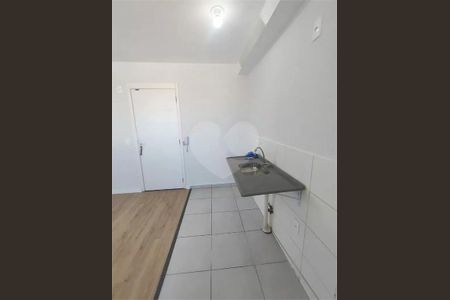 Apartamento à venda com 2 quartos, 37m² em Jardim Miriam, São Paulo