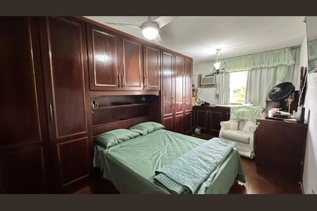 Apartamento à venda com 118m², 3 quartos e 2 vagas Apartamento à venda com 118m², 3 quartos e 2 vagasQuarto 3