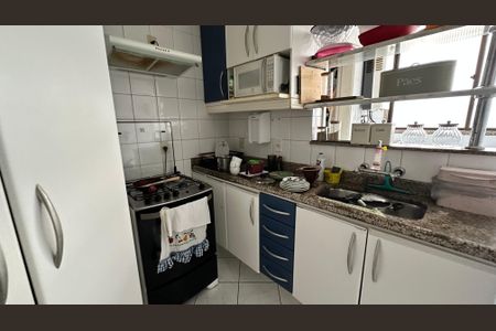 Apartamento à venda com 118m², 3 quartos e 2 vagas Apartamento à venda com 118m², 3 quartos e 2 vagasCozinha