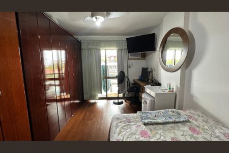 Apartamento à venda com 118m², 3 quartos e 2 vagas Apartamento à venda com 118m², 3 quartos e 2 vagasQuarto 1