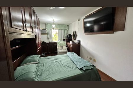 Apartamento à venda com 118m², 3 quartos e 2 vagas Apartamento à venda com 118m², 3 quartos e 2 vagasQuarto 3