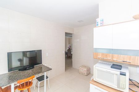 Casa para alugar com 100m², 1 quarto e 1 vaga Casa para alugar com 100m², 1 quarto e 1 vagaCozinha e Área de Serviço