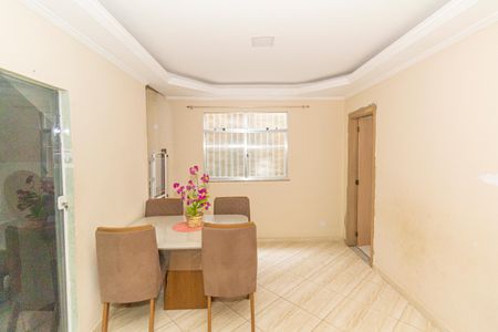 Sala de casa para alugar com 1 quarto, 100m² em Cascadura, Rio de Janeiro