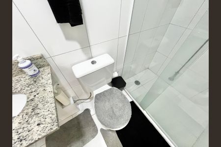 Apartamento à venda com 55m², 2 quartos e 1 vaga Apartamento à venda com 55m², 2 quartos e 1 vagaBanheiro