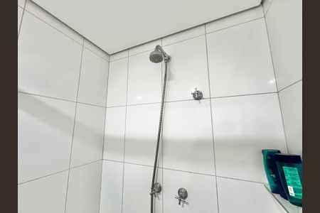 Apartamento à venda com 55m², 2 quartos e 1 vaga Apartamento à venda com 55m², 2 quartos e 1 vagaBanheiro