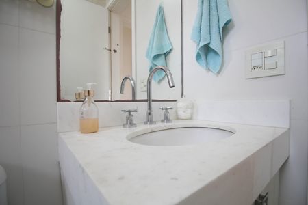 Apartamento à venda com 74m², 2 quartos e 2 vagas