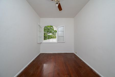 Casa à venda com 155m², 3 quartos e 2 vagasQuarto 2