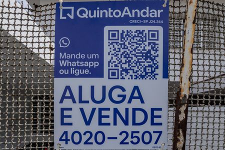 Casa à venda com 155m², 3 quartos e 2 vagasPlaquinha KBVE-80
