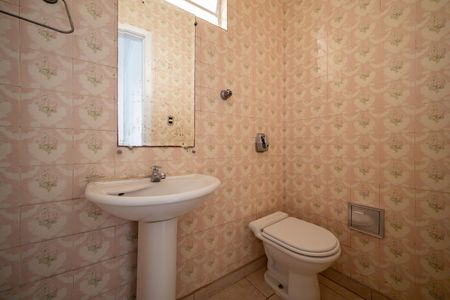 Casa à venda com 155m², 3 quartos e 2 vagasLavabo