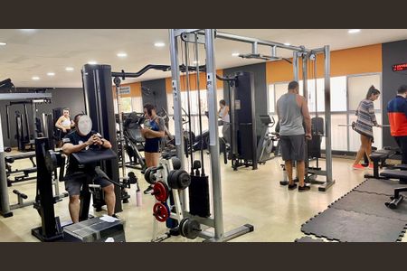 Apartamento à venda com 45m², 2 quartos e 1 vaga Apartamento à venda com 45m², 2 quartos e 1 vagaÁrea comum - Academia