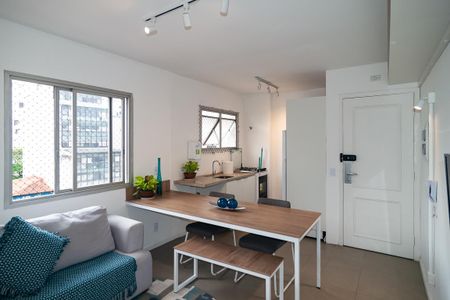 Apartamento para alugar com 35m², 1 quarto e 1 vaga