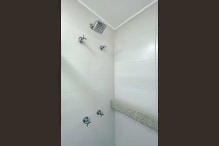 Banheiro de kitnet/studio para alugar com 1 quarto, 30m² em Ipiranga, São Paulo